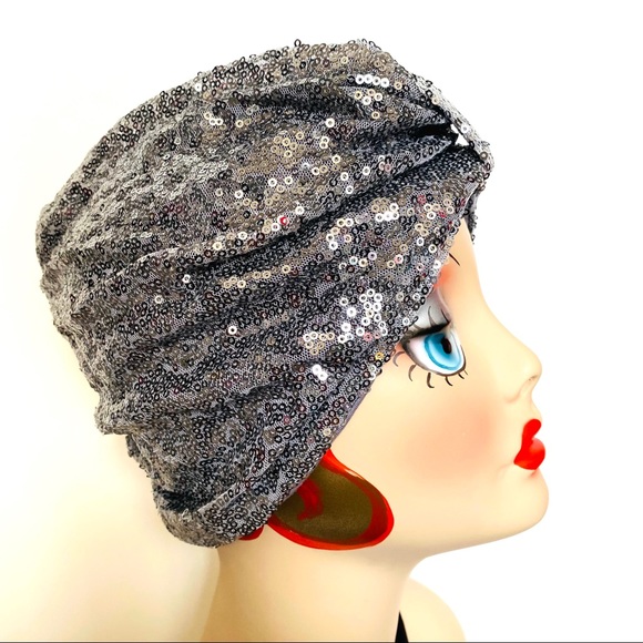 Gun metal gray all over sequined pinup turban cloche hat - Picture 2 of 4